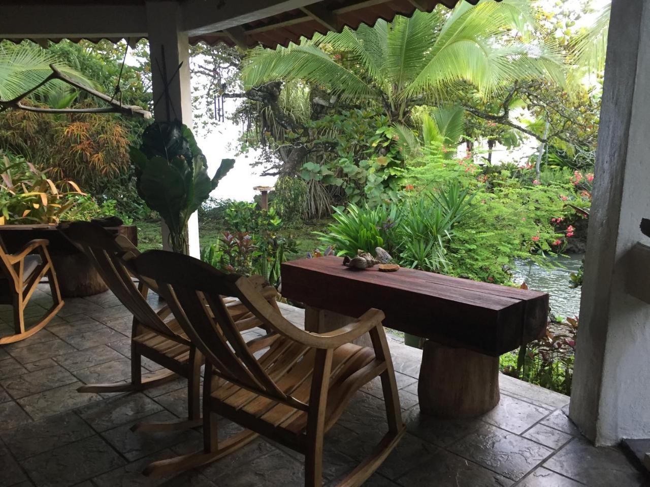 Piscina Natural On The Sea Cahuita Exterior photo
